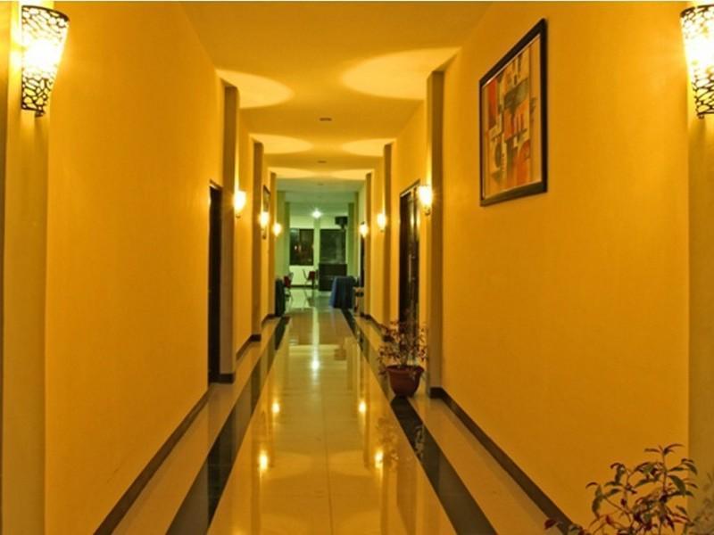 Gumilang Hotel Bogor Exterior foto
